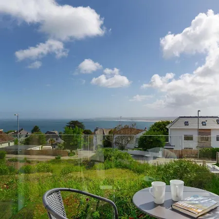 2 Bed In St Ives 88406