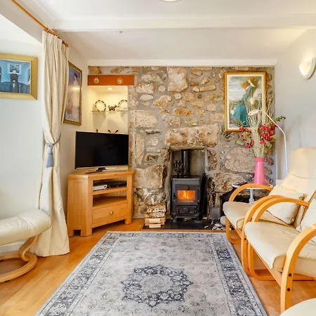 2 Bed In St Ives 88406 Holiday home *