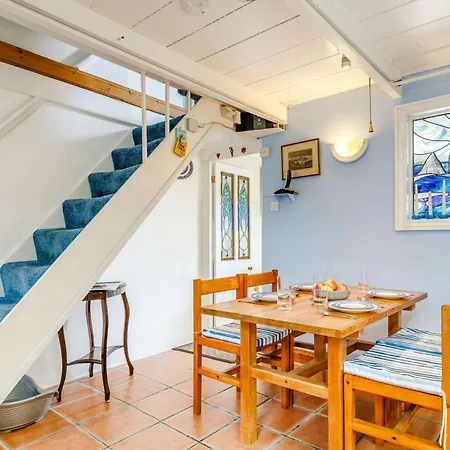 Holiday home 2 Bed In St Ives 88406 *